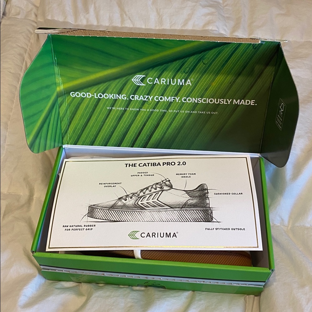 Cariuma Catiba Pro 2.0 Sneakers - Picture 2 of 7